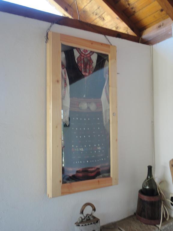 ארבאנאסי Guest House Astra חדר תמונה