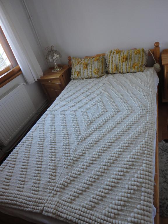 ארבאנאסי Guest House Astra חדר תמונה