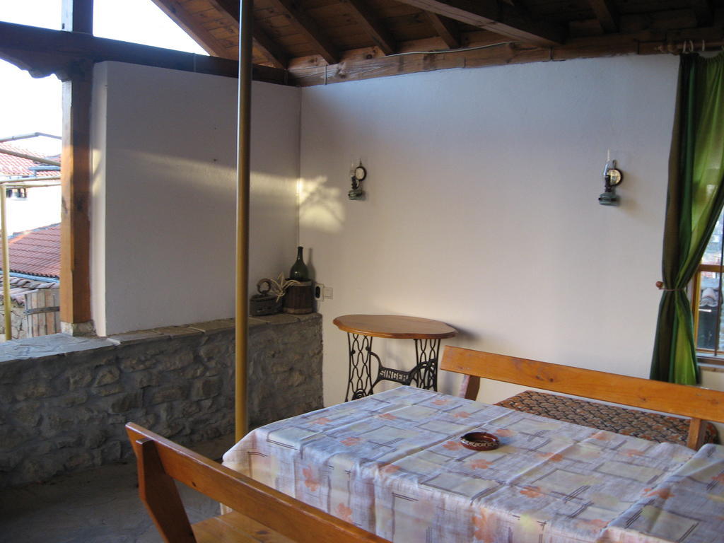 ארבאנאסי Guest House Astra מראה חיצוני תמונה