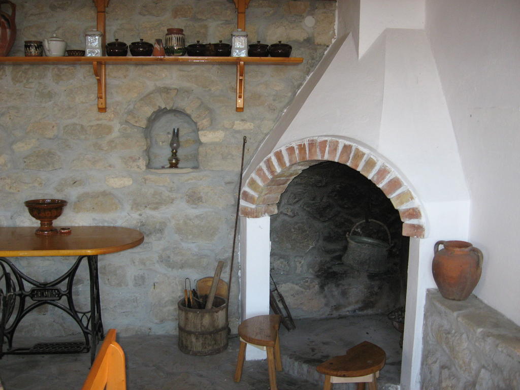 ארבאנאסי Guest House Astra מראה חיצוני תמונה
