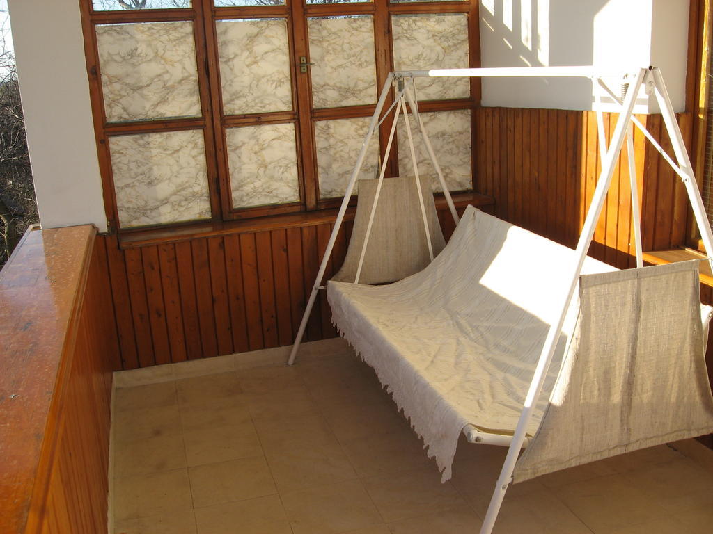 ארבאנאסי Guest House Astra מראה חיצוני תמונה