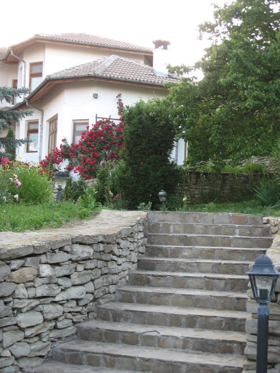 ארבאנאסי Guest House Astra מראה חיצוני תמונה