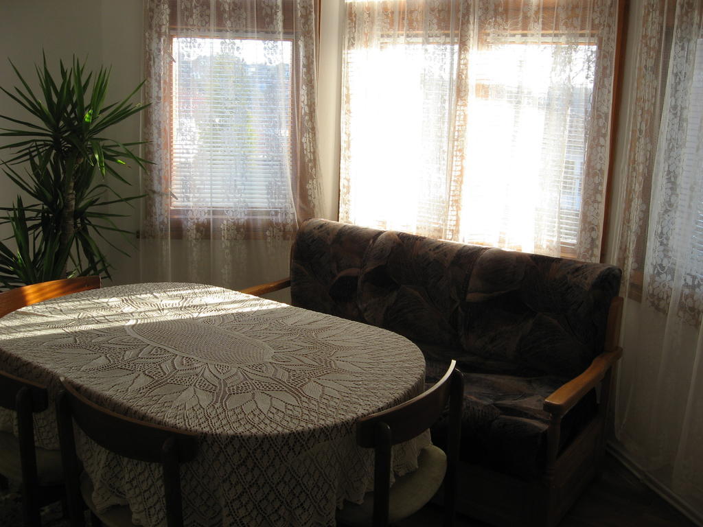 ארבאנאסי Guest House Astra חדר תמונה