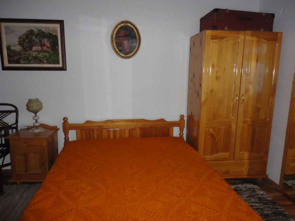 ארבאנאסי Guest House Astra חדר תמונה